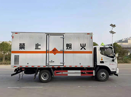 固原爆破器材运输车